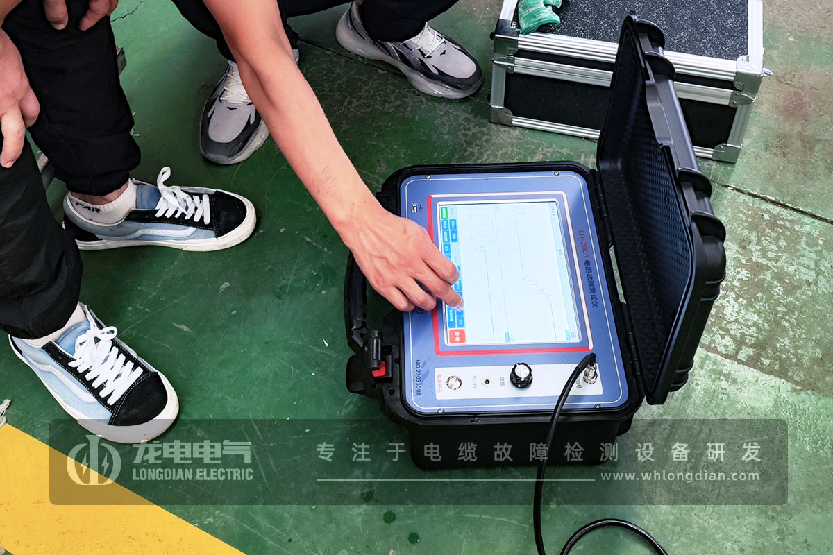 1742961487906625.jpg DL01.jpg